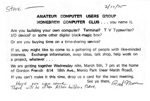زمانی که دو کامپیوتر دوست جوان به نام های استیو وزنیاک و استیو جابز در نخستین گردهمایی گروه هواداران محلی سیلیکون ولی به نام کلوپ کامپیوتری Homebrew حاضر شدند، زمینه ساز تحولی گردیدند که آینده فناوری را دگرگون کرد.
