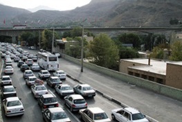 ترافیک سنگین جاده چالوس/ شاهد عینی: نیایید، اوضاع خراب است