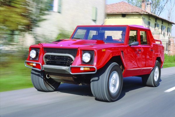 the-urus-will-be-lamborghinis-first-off-roader-since-the-over-the-top-lm002-from-the-1980s-the-bizzarrini-v12-powered-brute-was-originally-designed-to-be-lamborghinis-entry-