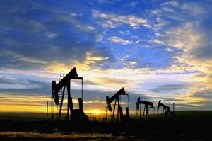 پیش‌بینی کوتاه‌مدت قیمت نفت