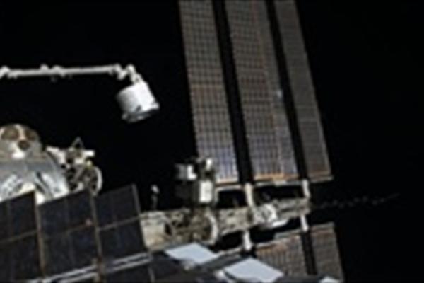 اتصال اولین اتاقک بادی به ایستگاه فضایی بین‌المللی