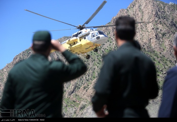 هلی‌کوپتر حامل جهانگیری در سفر کرمانشاه