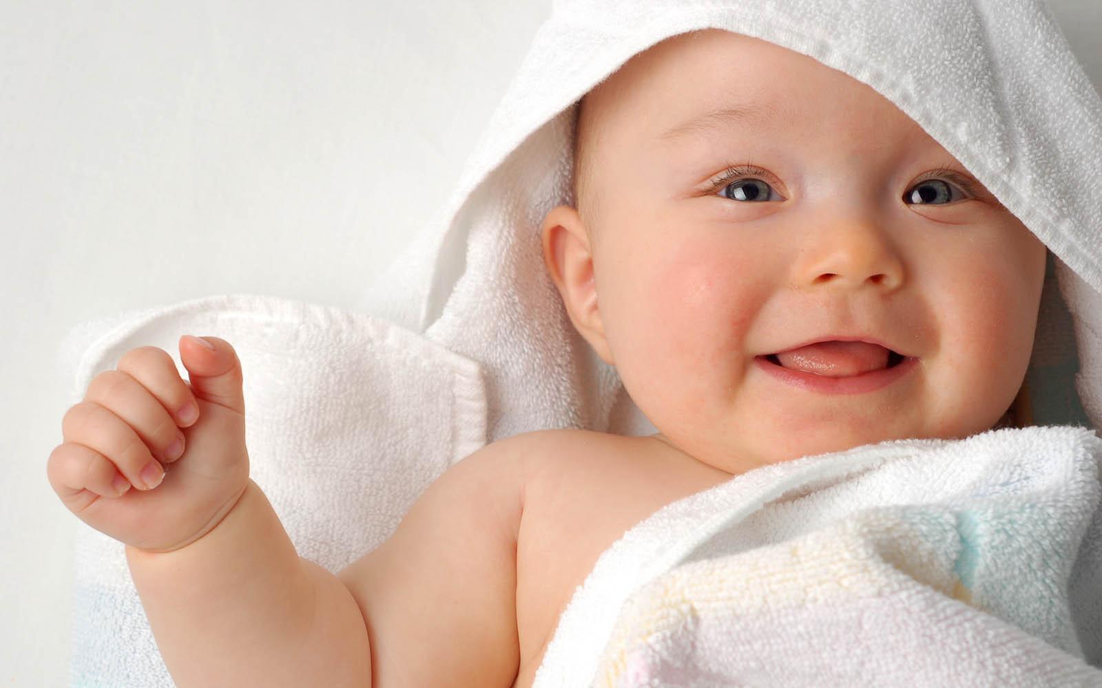 روش های کارآمد و بسیار مفید برای تقویت هوش نوزاد