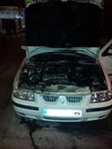 خودروی «سمند» در مشهد آتش گرفت