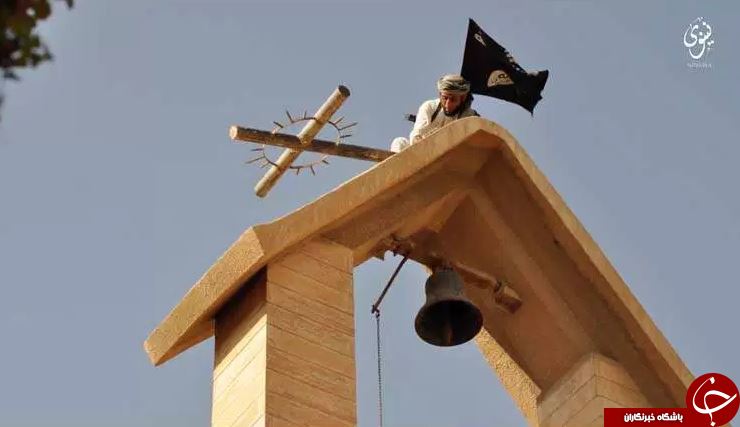 صدای فضیلت داعش/ از اعدام مرد همجنسگرا تا تخریب کلیساها+تصاویر