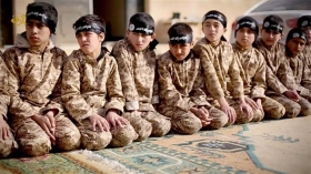  آموزش های 5 گانه داعش برای تربیت کودکان تروریست