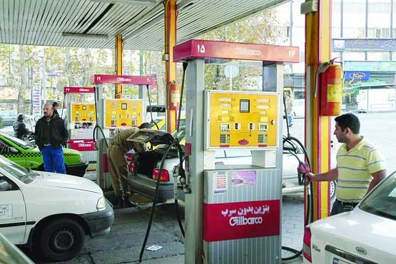 ۲ سناریوی دولت برای قیمت بنزین در سال ۹۵