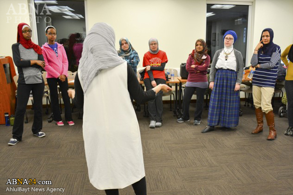 عکس/ آموزش دفاع شخصی به زنان مسلمان در آمریکا