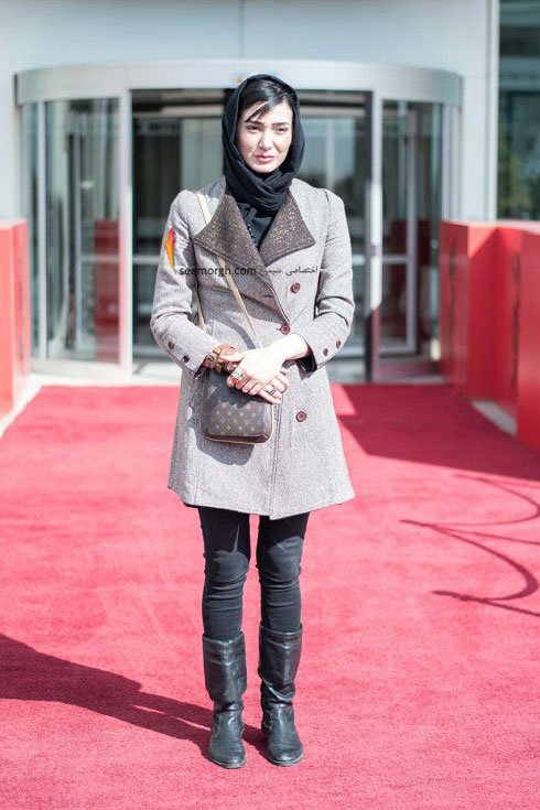 مدل لباس مینا وحید در هفتمین روز سی و چهارمین جشنواره فیلم فجر