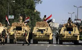 انفجار در خودروی زرهی ارتش مصر 4 کشته برجای گذاشت