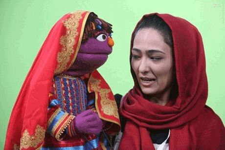 دختری که در افعانستان همزاد جناب خان شد (عکس)