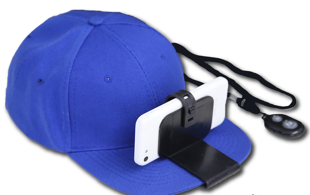 با Clip-A-Phone آشنا شوید؛ ابزاری برای اتصال موبایل به کلاه های لبه دار