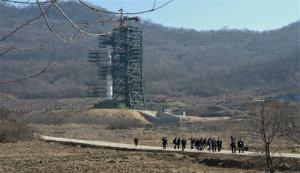 فیلم/ شلیک موشک دوربرد کره شمالی به فضا