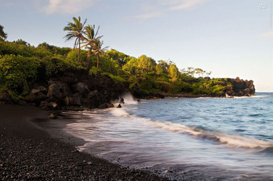 تصاویری زیبا از مشهورترین ساحل هاوایی