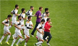 خبرگزاری فارس: تمرین تیم ملی فوتبال در ورزشگاه آزادی برگزار می‌شود