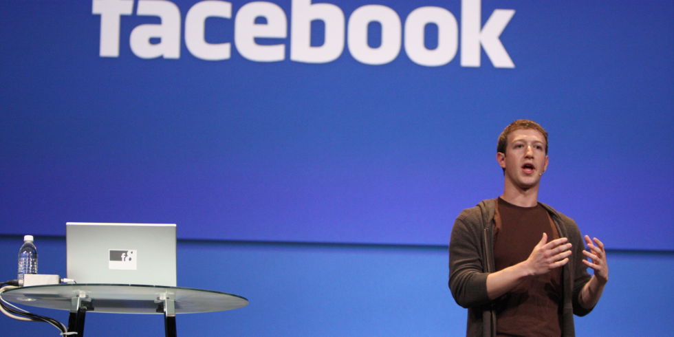 شمار کاربران فوت کرده فیس‌بوک تا سال 2098 از کاربران زنده بیشتر خواهد شد!
