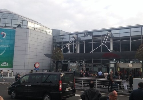 2 انفجار در فرودگاه بروکسل