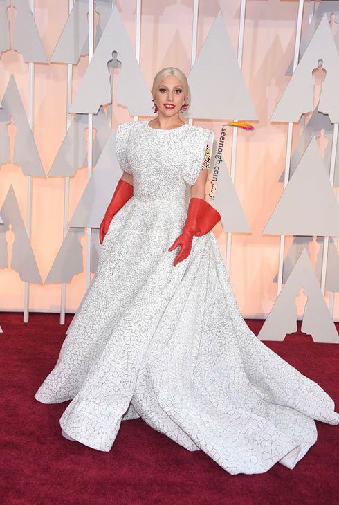 لباس لیدی گاگا Lady Gaga در مراسم اسکار از طراح معروف عزالدین آلای Azzedine Alaia 