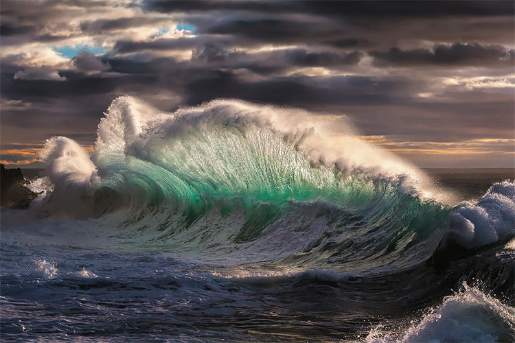 تصاویر شگفت‌انگیز امواج دریا