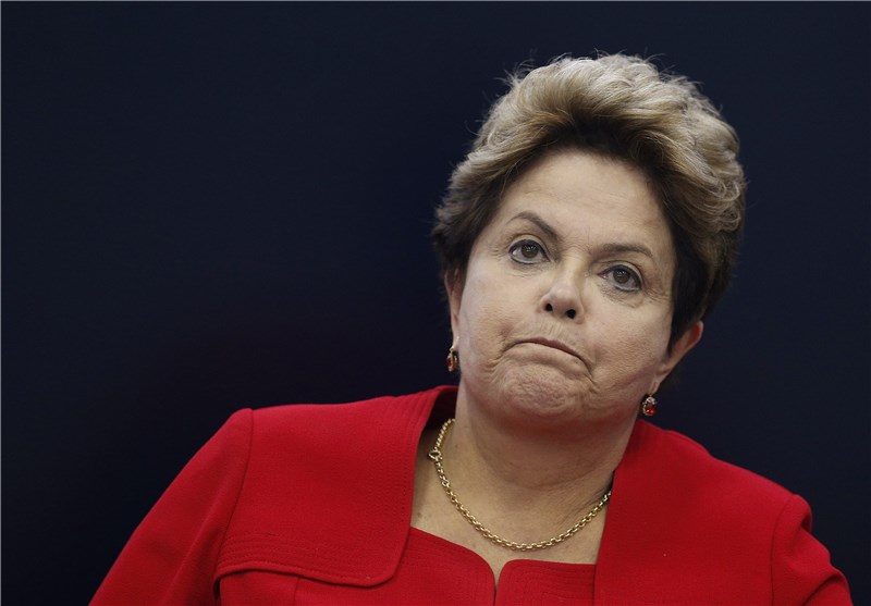 رییس جمهور برزیل یک گام دیگر به استیضاح نزدیک شد