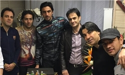 خبرگزاری فارس: حضور آقای گل فوتسال جهان و رحمتی در مطب دکتر نوروزی+عکس