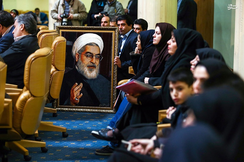 عکس/ تابلو فرش دکتر روحانی