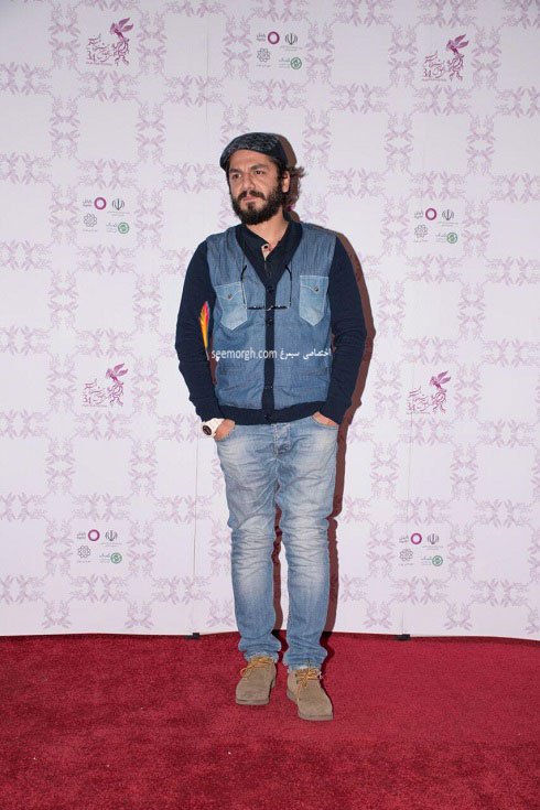 مدل لباس عباس غزالی در هشتمین روز سی و چهارمین جشنواره فیلم فجر