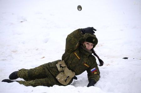 عکس های دختران زیبا و جذاب ارتش روسیه