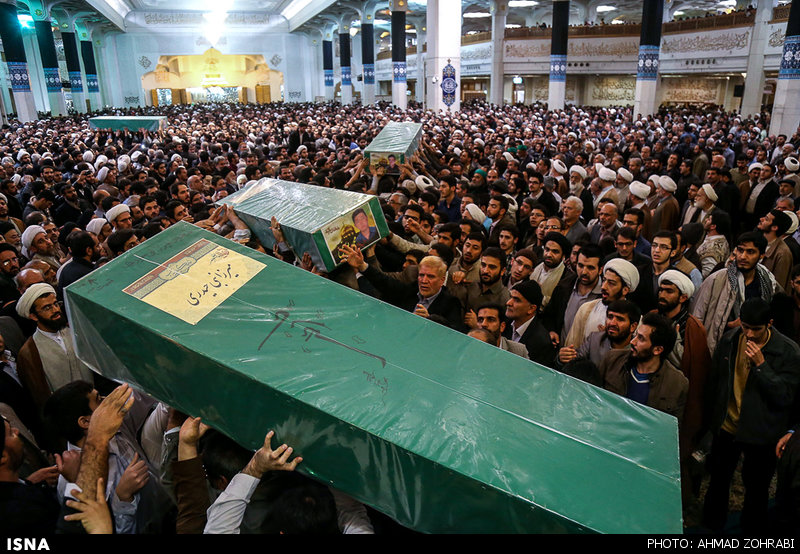 عکس/ تشییع پیکر چهار شهید مدافع حرم در قم