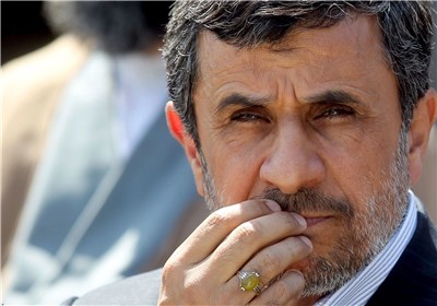 انتخاب مدعی شد: بزن بزن در تیم رسانه ای حامیان احمدی نژاد
