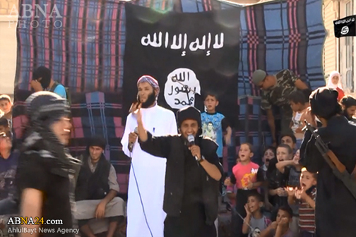 عربستان خواننده معروف را به داعش هدیه داد+تصاویر
