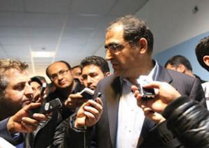 وزیر بهداشت: توسعه نیافتن بیمارستان ها ی مشهد خجالت آور است