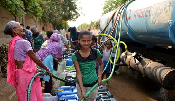 تصاویر :  کم آبی در پایتخت هند