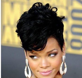 مدل موی جمع ریحانا Rihanna که هیچ زمان قدیمی نمی شود