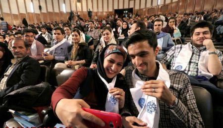 عکس های جشن فارغ التحصیلی دختر و پسر دانشگاه تهران