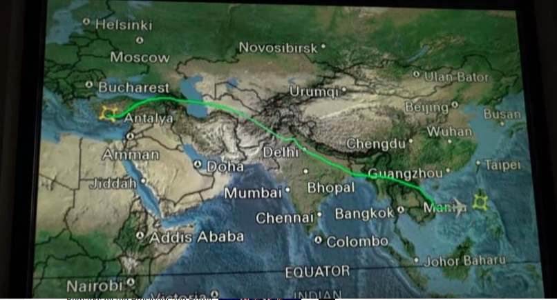 هواپیمای اوباما برای رد نشدن از آسمان ایران، تغییر مسیر داد+ نقشه
