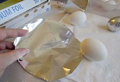 آموزش تصویری تزئین تخم مرغ هفت سین با آلومینیوم