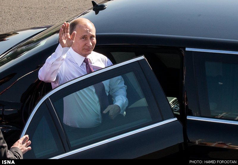 ولادیمیر پوتین عکس ماشین