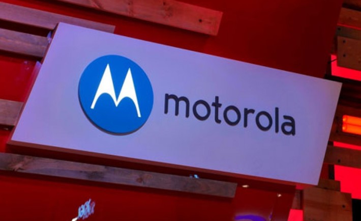به‌نظر می‌رسد تصویر پنج ماه پیش از Motorola Moto X4 حقیقت دارد؛ رندر‌ نهایی