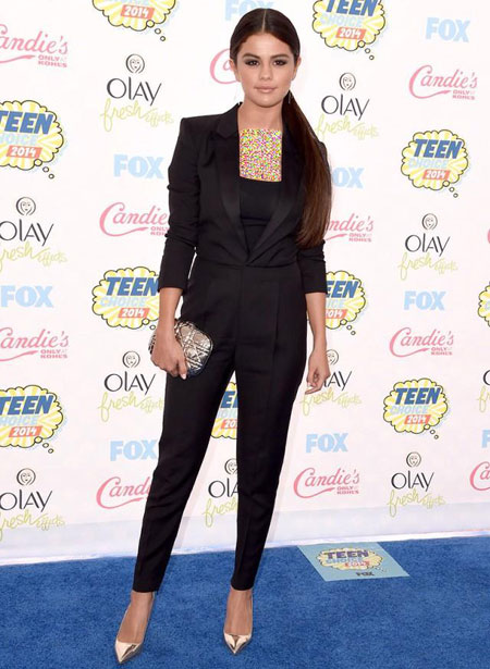 بهترین لباس های هنرمندان هالیوودی در مراسم Teen Choice Awards 2015