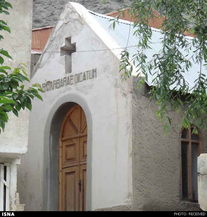 کوچک‌ترین کلیسای جهان در ایران+عکس