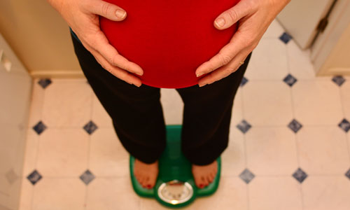 وزن گیری مناسب در دوران بارداری (1)