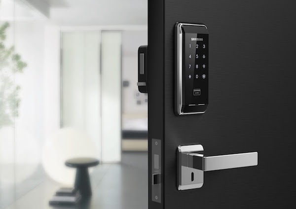 Samsung-SHS-2920-Digital-Door-Lock-With-Keyless-Touchpad-Security-01