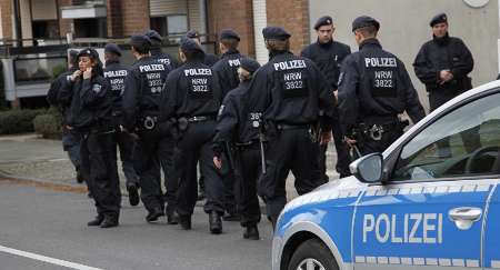آلمان سه مظنون به حملات تروریستی را دستگیر و بازداشت کرد