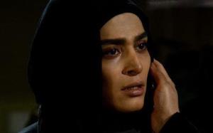 بازیگر نقش «هاله» در «پشت بام تهران»: مهم‌ترین سکانس‌های پایانی این سریال حذف شد