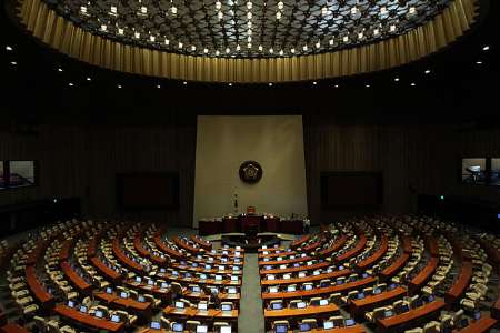 نتایج اولیه انتخابات پارلمانی کره جنوبی: حزب حاکم اکثریت را از دست داد