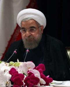روحانی: یک مشکل کشور افراط و افراطیون هستند