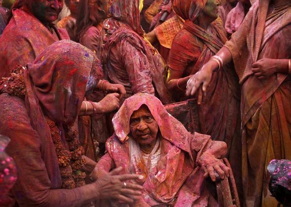 تصاویر : هولی؛ فستیوال رنگ‌ها در هندوستان