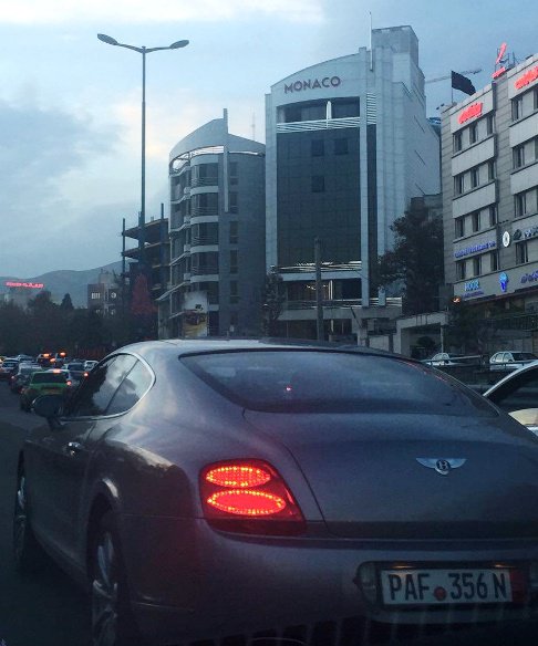 ماشین لوکس بنتلی در تهران
