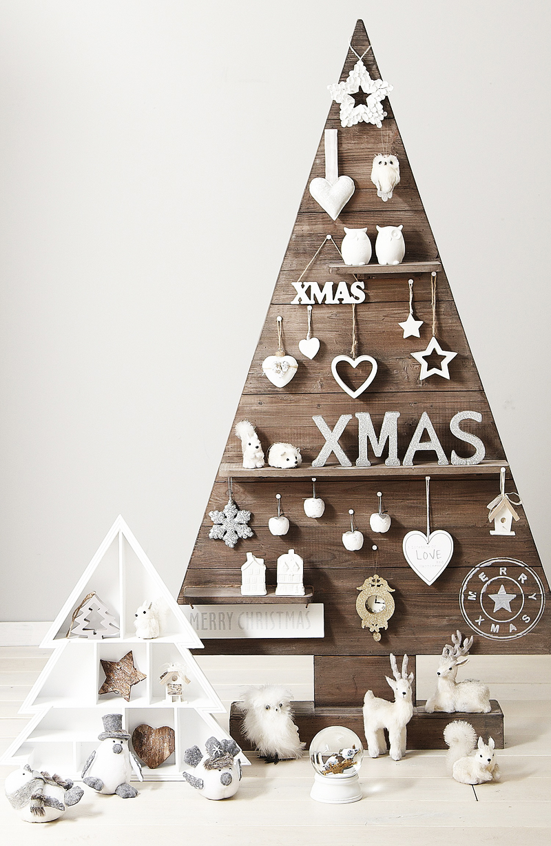 AD-Ideas-Of-How-To-Make-A-Wood-Pallet-Christmas-Tree-03